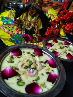 शाही खीर (Shahi kheer recipe in Hindi) रेसिपी मुख्य फोटो