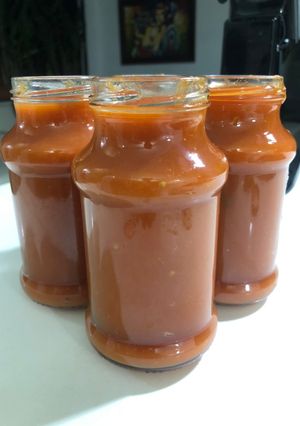 Una foto de Pasta de tomate hecha en casa