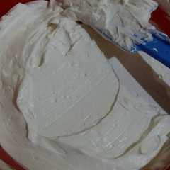 A picture of Butter Cream simple.