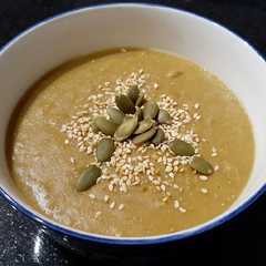 Una foto de Crema de lentejas y verduras sobrantes