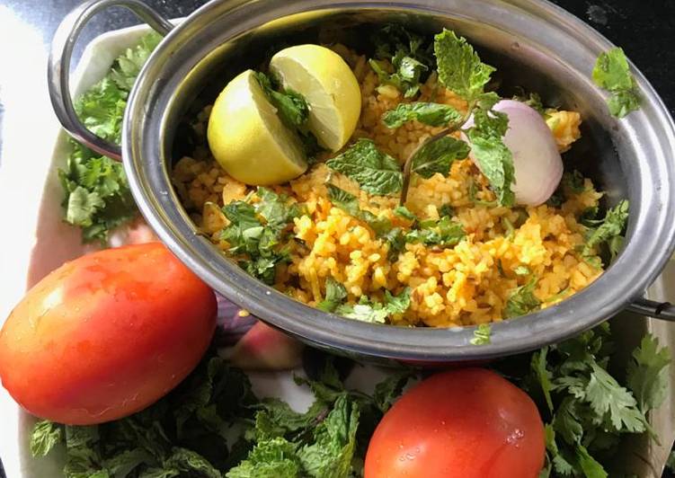 Steps to Make Super Quick Homemade Veg Fenugreek Pulao