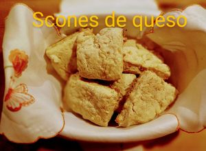 Una foto de Scones de queso 🧀