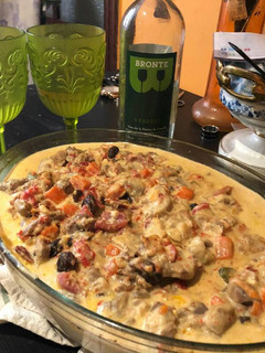 Una foto de Solomillo strogonoff en salsa de champiñones