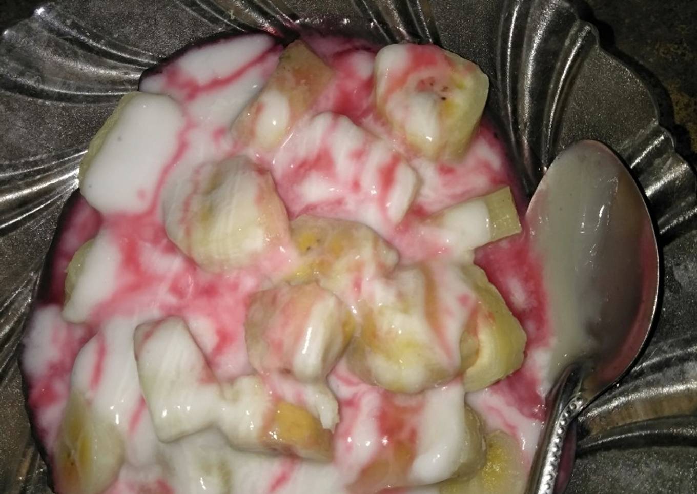 Kolak pisang saus pisang ijo