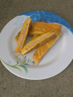 Una foto de Bastoncitos de Omelette: 😋