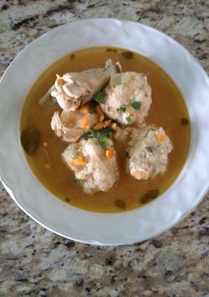 Una foto de Albóndigas de pollo con masa