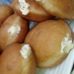 A picture of Filled donuts.