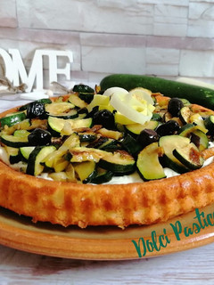 Foto di Crostata salata morbida senza glutine