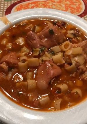 Una foto de Minestrone napolitano