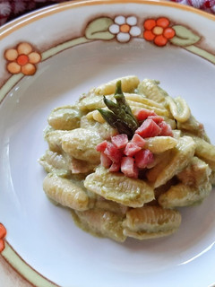 Foto di Gnocchetti sardi con Asparagi, Philadelphia e Pancetta Dolce
