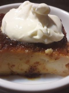 Una foto de Budín de pan 😋