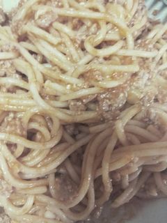 Una foto de Pasta con carne picada con toque picante