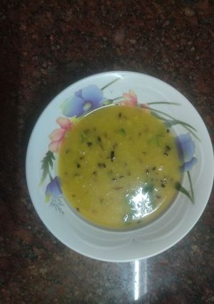 A picture of Yellow Dal.