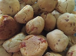 Una foto de Chipas de queso caseros con fécula de mandioca.