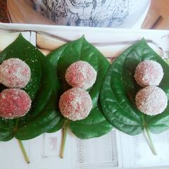 Paan ke laddoo A picture of Paan ke laddoo.