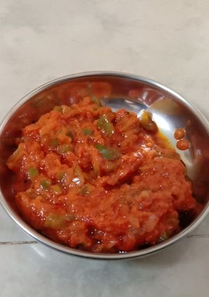 કેપ્સિકમ મરચા નું શાક (Capsicum Chili Shak Recipe In Gujarati) રેસીપી મુખ્ય ફોટો