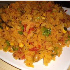 A picture of Schezwan Poha.