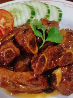 รูปของ ซี่โครงหมูอบขิง
