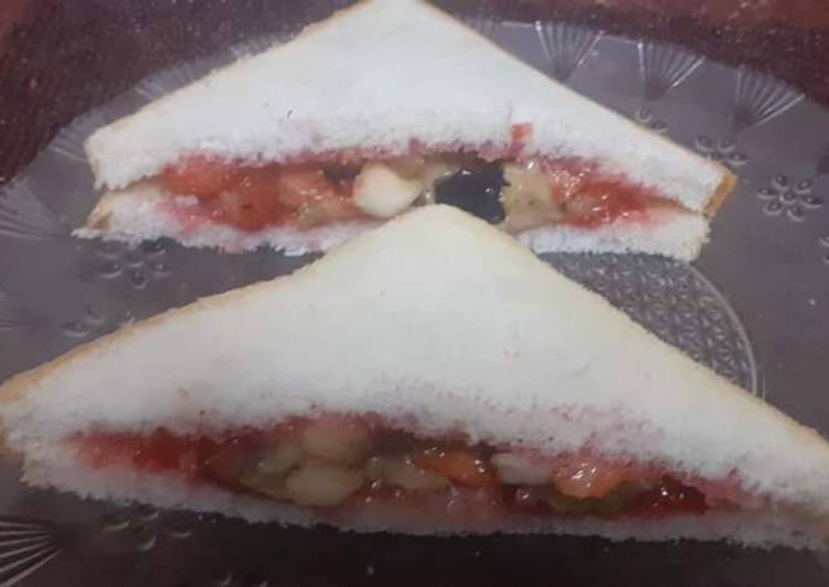 Mix fruit chaat sandwich
