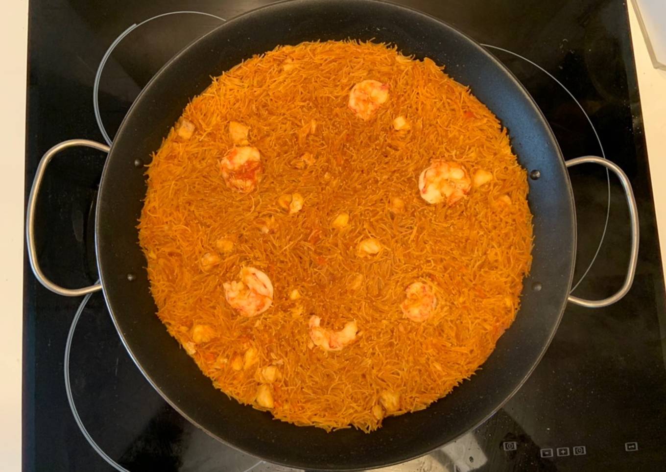 Fideuá con Gambón y Bacalao