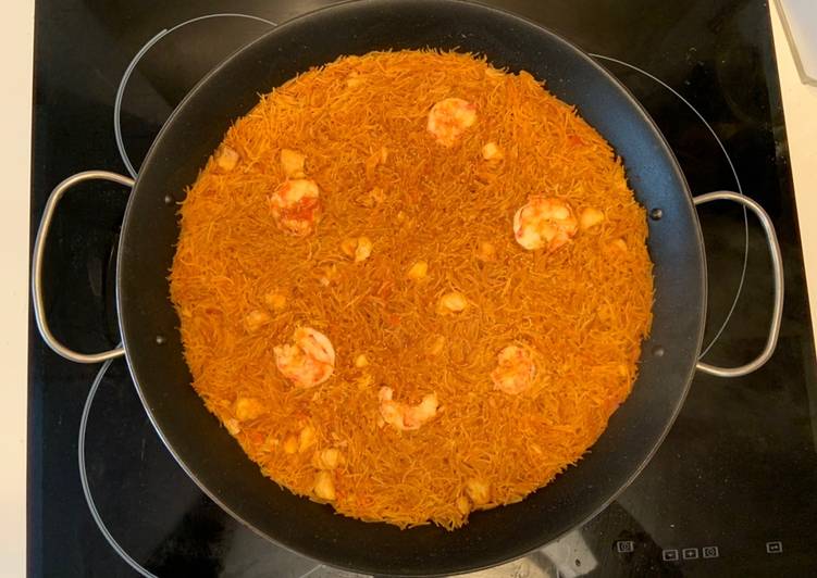 Fideuá con Gambón y Bacalao