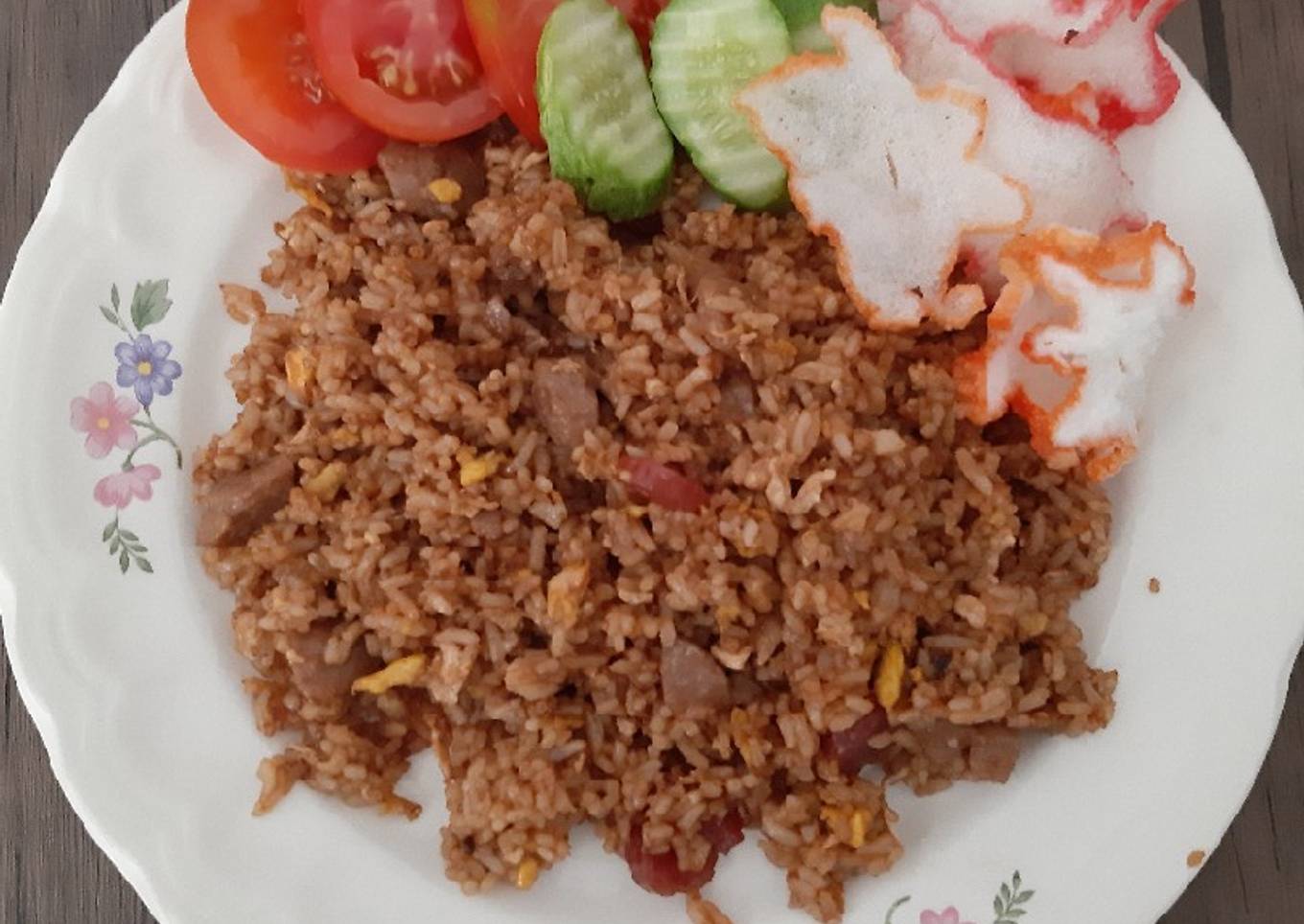 Nasi goreng kecap baso simple