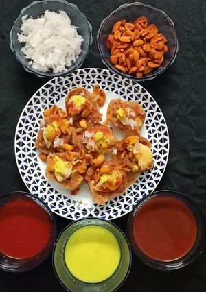 રસ પાઉં(Ras Paav Recipe In Gujarati) રેસીપી મુખ્ય ફોટો