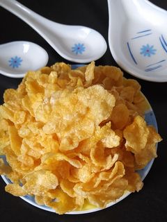મકાઈ નો ચેવડો (Makai Chevdo Recipe In Gujarati) રેસીપી મુખ્ય ફોટો