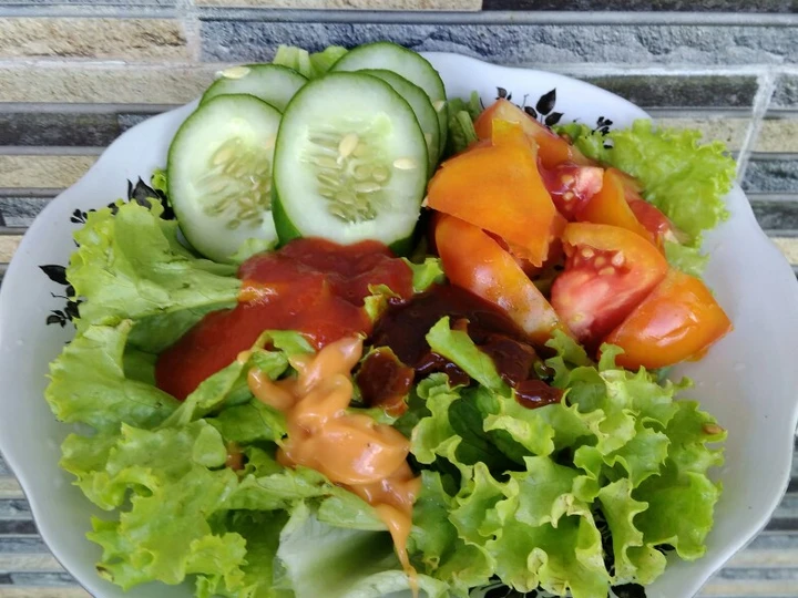 Langkah Gampang Membuat Resep  Salad simple yang Enak, Menggugah Selera