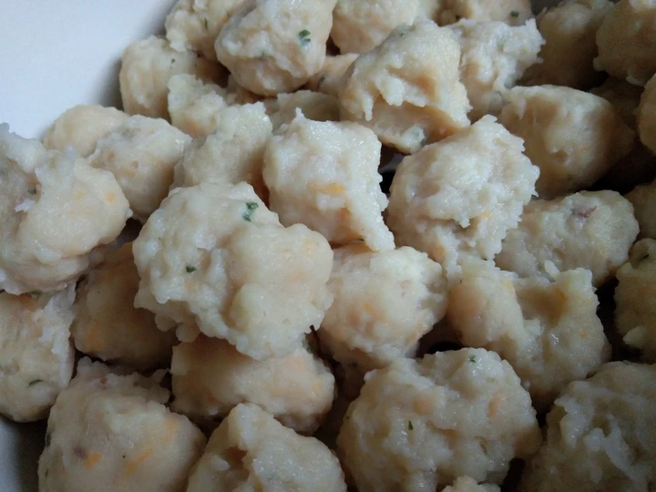 Cara Gampang Menyiapkan Resep Pentol ayam sayur antigagal yang Uenak Anti Ribet, Bikin Ngiler