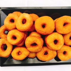 A picture of Mini orange doughnut.