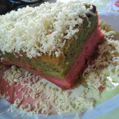 รูปของ Bolu kukus Pandan strawbery (simple, no mixer)