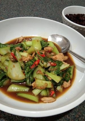 Foto resep Pakcoy Ayam Saus Tiram