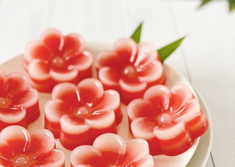 Kue Lapis Bunga (Flower Layer Cake)