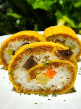 Langkah Mudah untuk Menyiapkan Resep Lapis Roll Nasi Ayam Jamur ala Chef Muhammad yang Enak Banget Anti Ribet, Uenak Banget