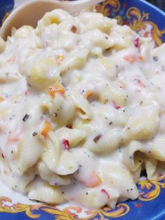 হোয়াইট সস পাস্তা(white sauce pasta recipe in Bengali) রেসিপির প্রধান ছবি