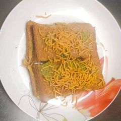 A picture of Masala sandwich.