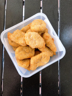 氣炸鍋 - 立大冷凍香酥雞塊 的食譜成品照片