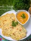 Garlic Naan with Curry Sauce