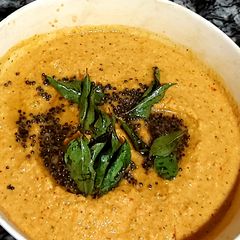 A picture of Tomato coconut chutney for dosa!.