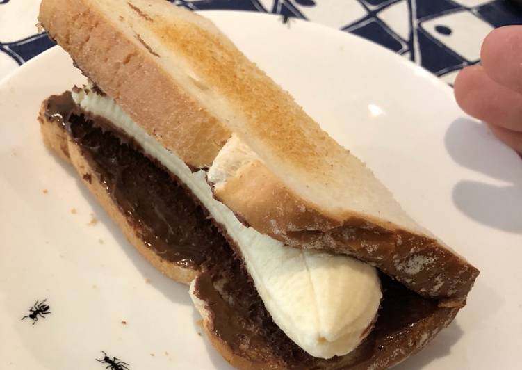 🍌Nutella banana sandwich 🥪