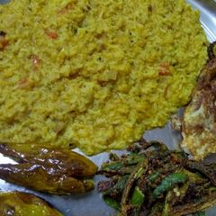 A picture of Khichdi.