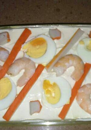 Una foto de Ensaladilla de langostinos y varitas de mar