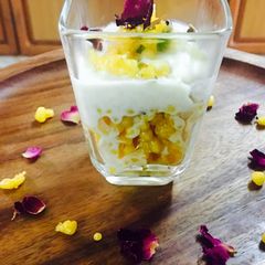 A picture of Boondi Rabri parfait.