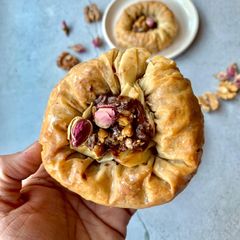 A picture of Baklava.
