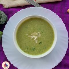 Broccoli Almond Soup A picture of Broccoli Almond Soup.