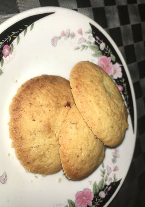 صورة لوصفة بسكويت جوز الهند بالجوز (عين الجمل)