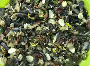 Hình của món Ba khía trộn.