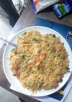 A picture of Jollof Noodles.