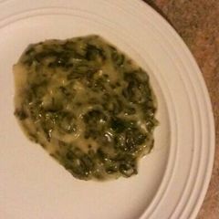 A picture of Creamy spinach.